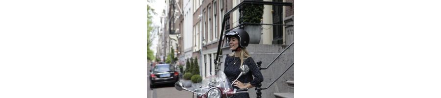 Zijn zijspiegels verplicht op een motor, brommer of scooter?